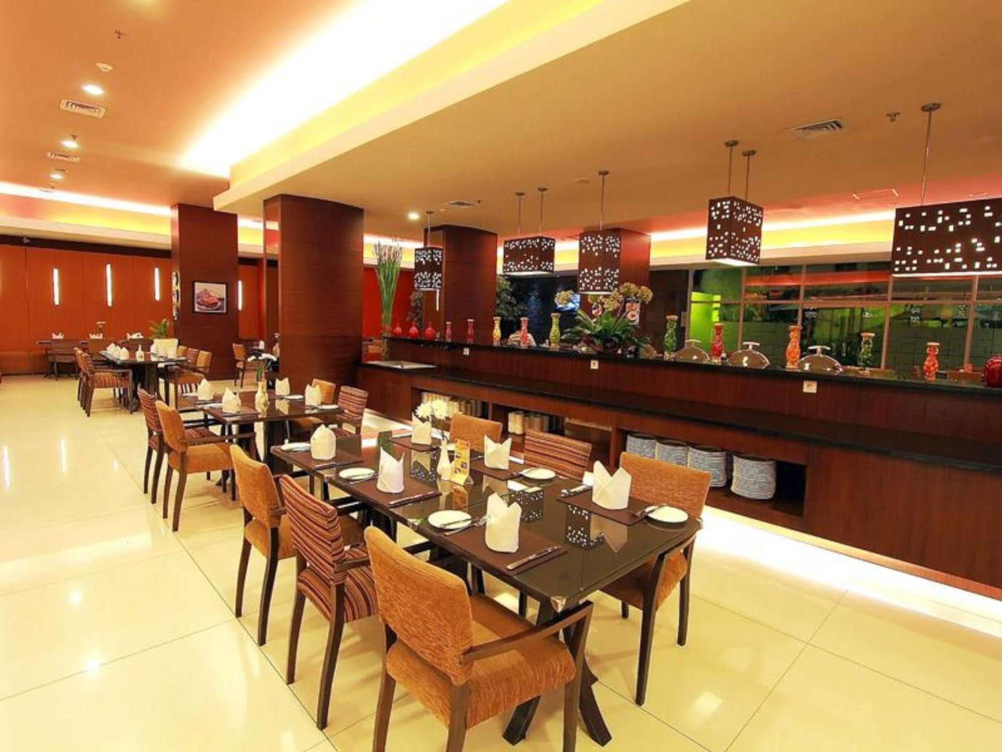 Apartemen 1 Bedroom Solo Paragon Surakarta Ngoại thất bức ảnh