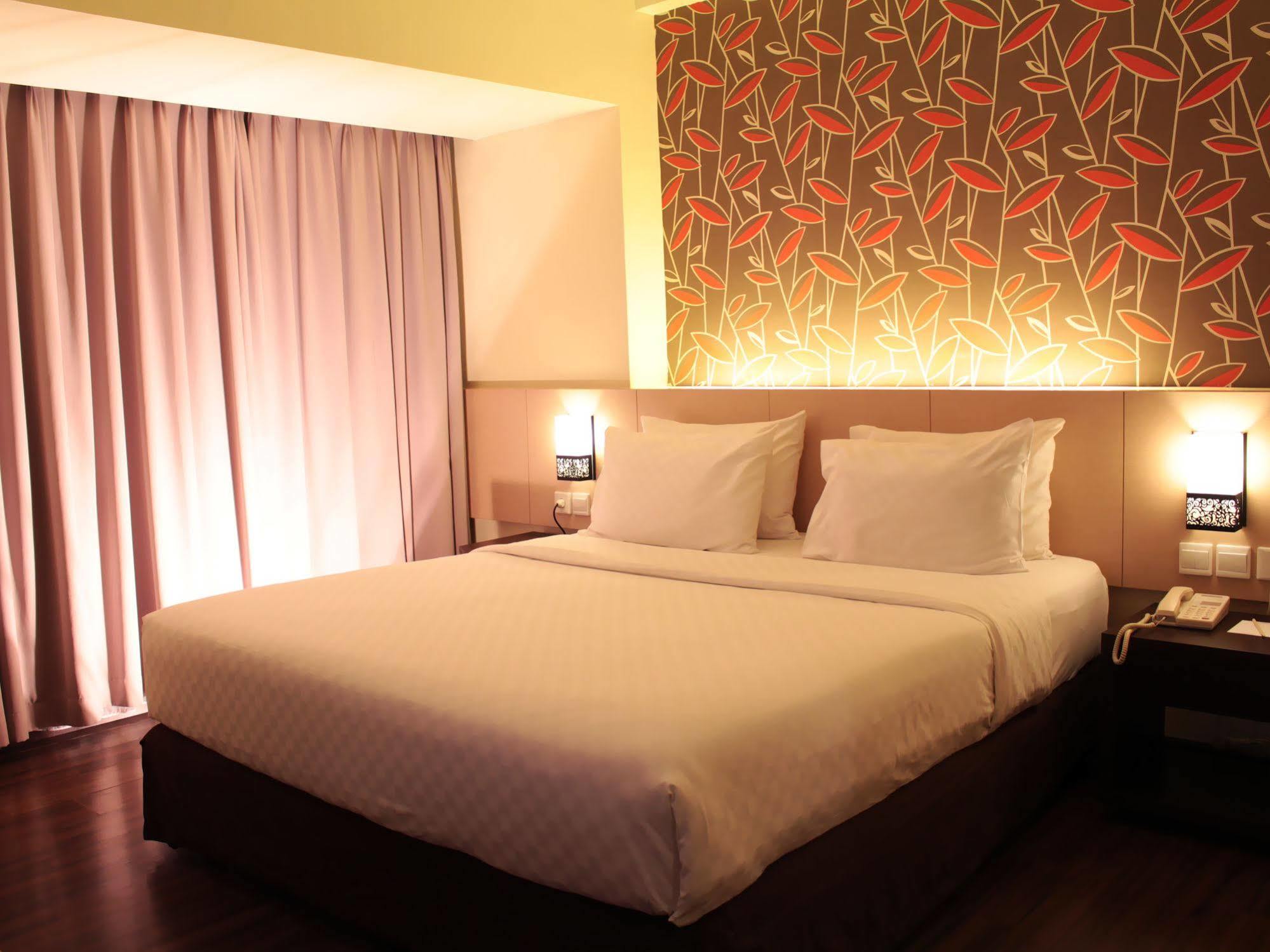 Apartemen 1 Bedroom Solo Paragon Surakarta Ngoại thất bức ảnh