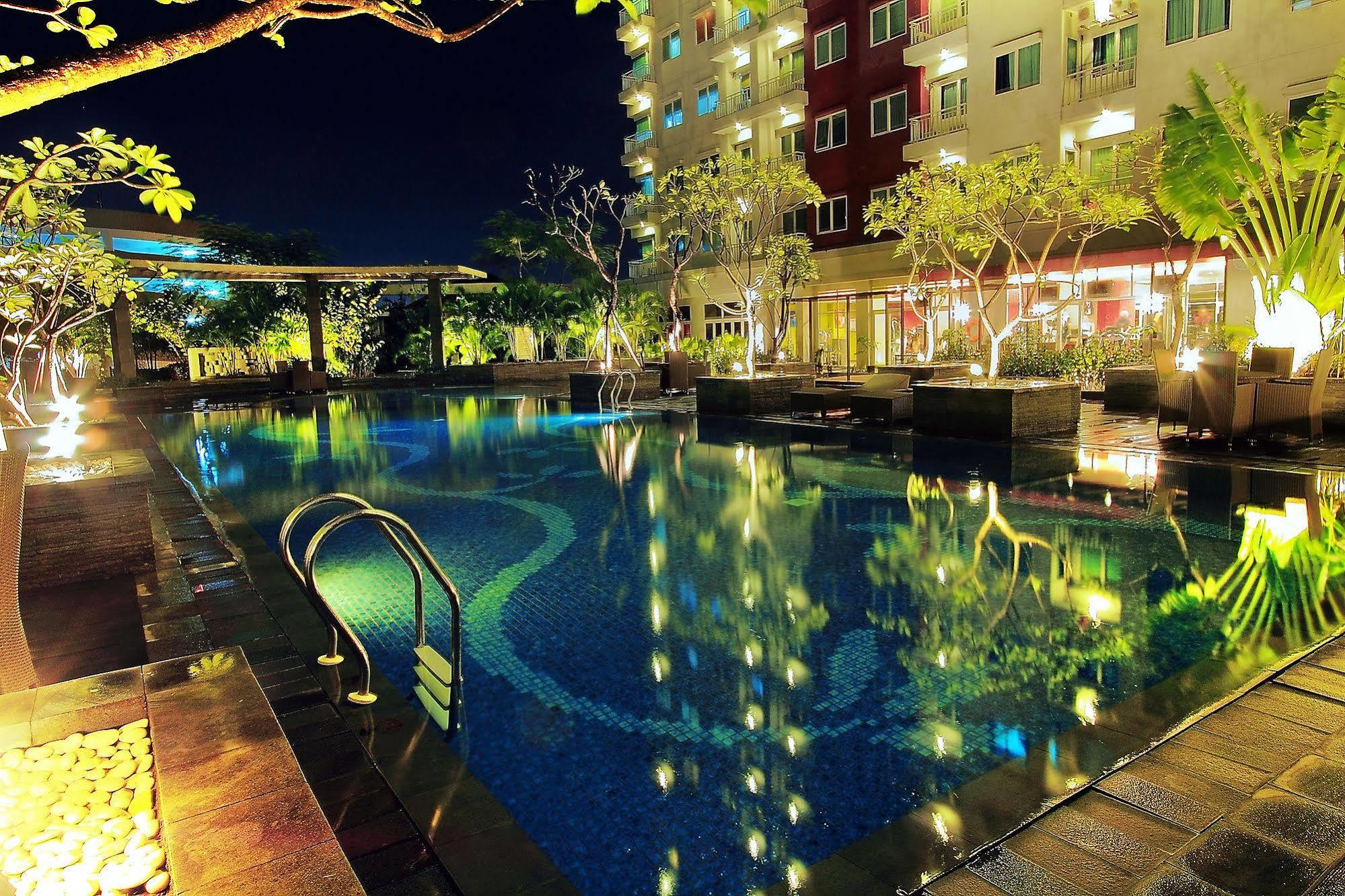 Apartemen 1 Bedroom Solo Paragon Surakarta Ngoại thất bức ảnh