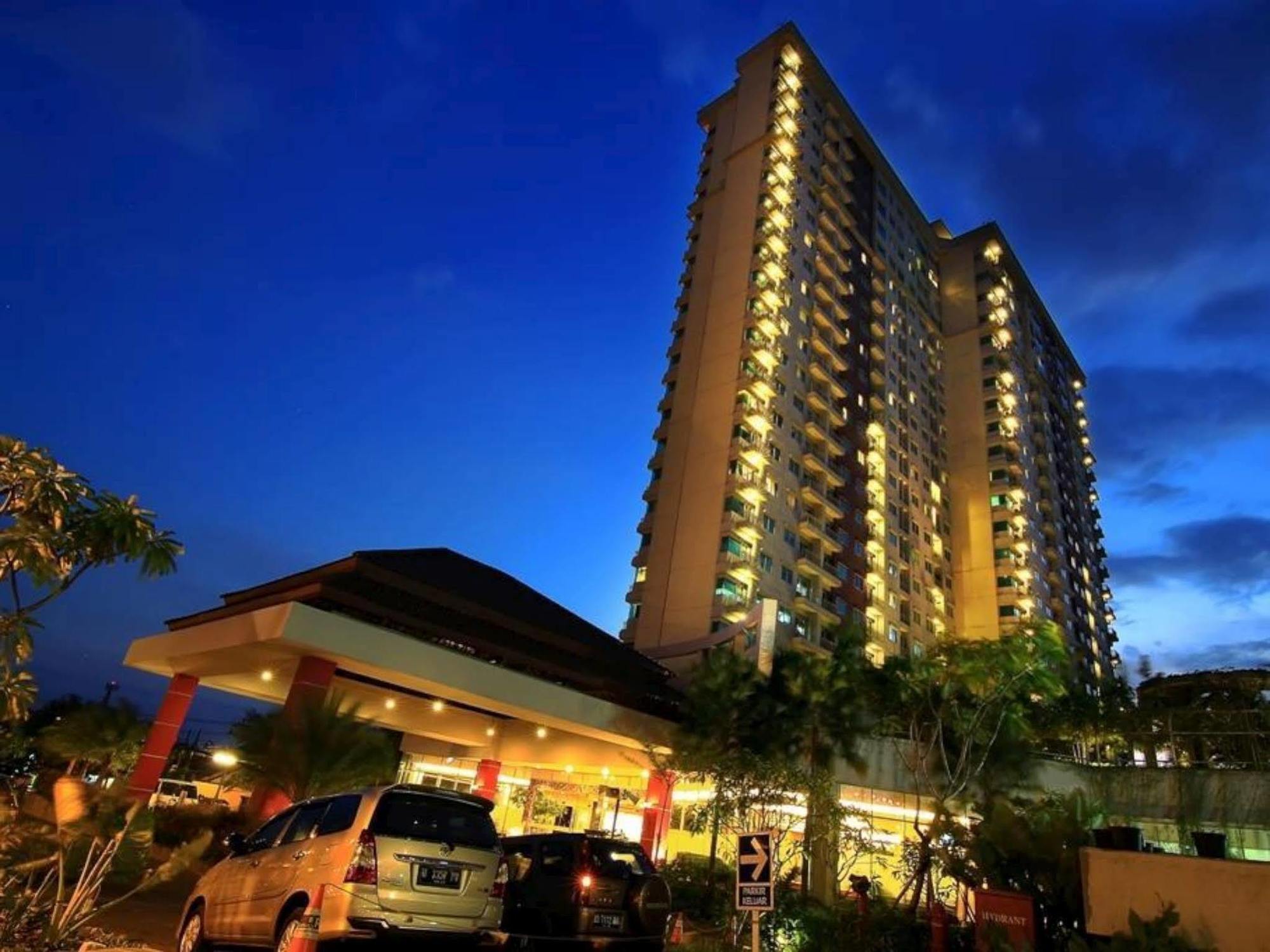 Apartemen 1 Bedroom Solo Paragon Surakarta Ngoại thất bức ảnh